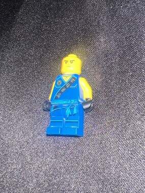 LEGO Ninjago Jay Tournament Robe Minifigure (njo0272)